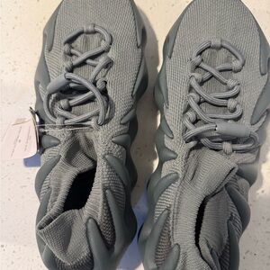 Adidas Yeezy 450 Women Size 10/ Men Size 8.5 NWT